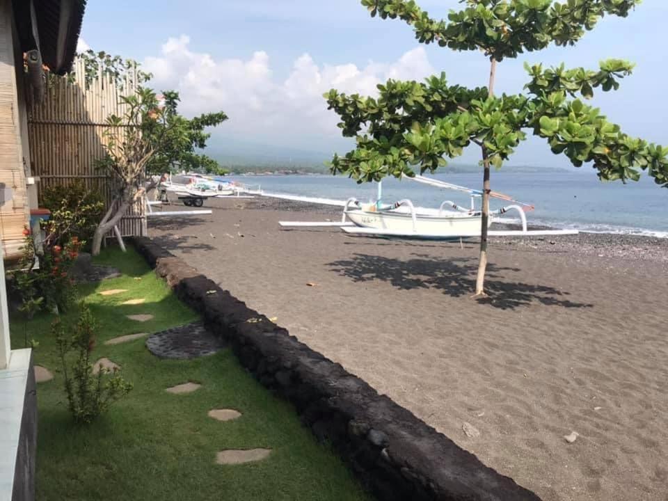 Tambun Sari Beach Homestay Αμέντ Εξωτερικό φωτογραφία