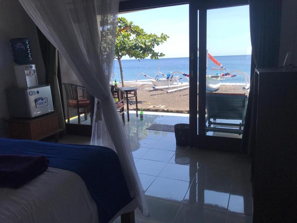 Tambun Sari Beach Homestay Αμέντ Εξωτερικό φωτογραφία